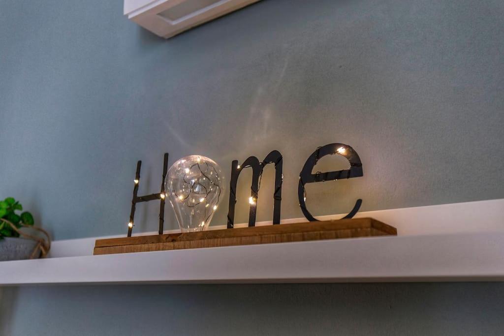 Charmy & Cozy Panoramic Flat 50M From M4 Stop Milano Ngoại thất bức ảnh